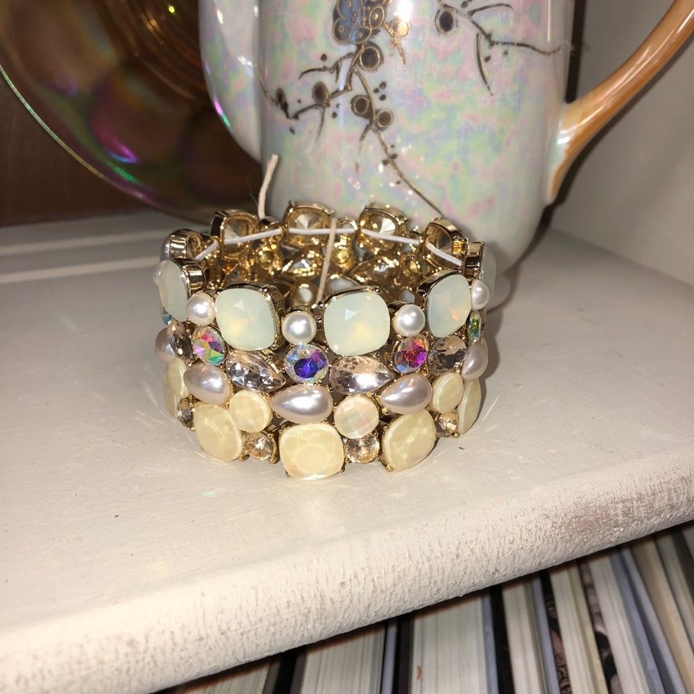 Inc stretch cuff bracelet